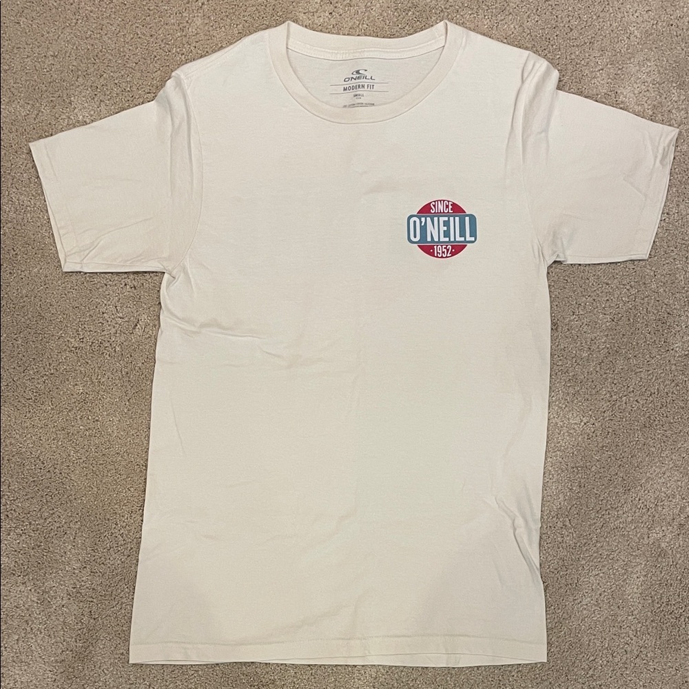 O’Neill tshirt size small